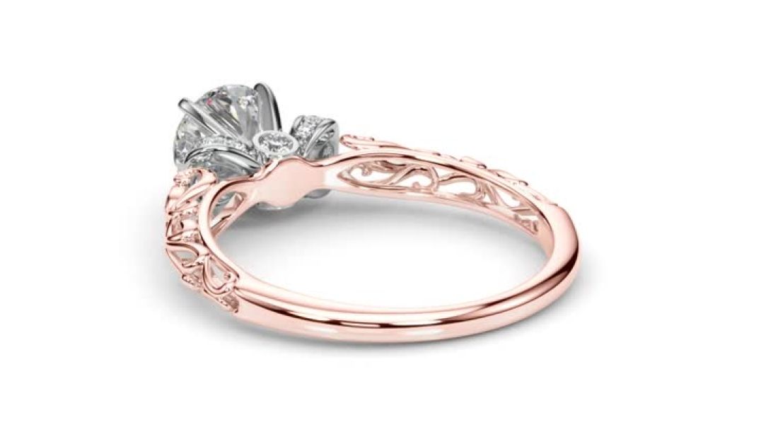 Rose gold Round Cut Diamond Solitaire Ring