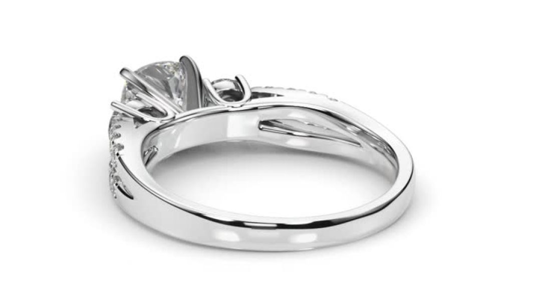 White gold Cushion Cut Diamond Three-Stone Ring